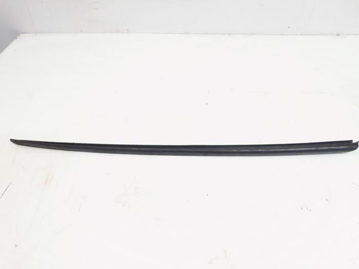 Gebruikte Diversen Audi A4 Avant (B8) 1.8 TFSI 16V Prijs € 3,50 Margeregeling aangeboden door GEJO Revisie & Onderdelen BV