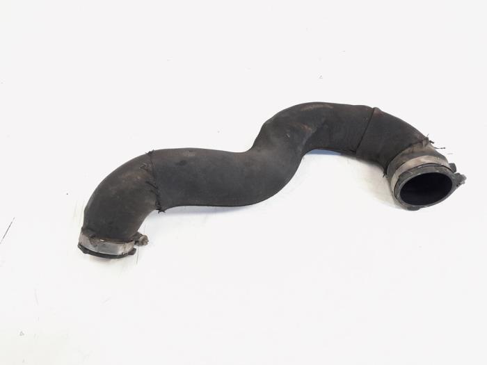 Gebruikte Intercooler Slang Audi A4 Avant (B8) 1.8 TFSI 16V Prijs € 9,00 Margeregeling aangeboden door GEJO Revisie & Onderdelen BV