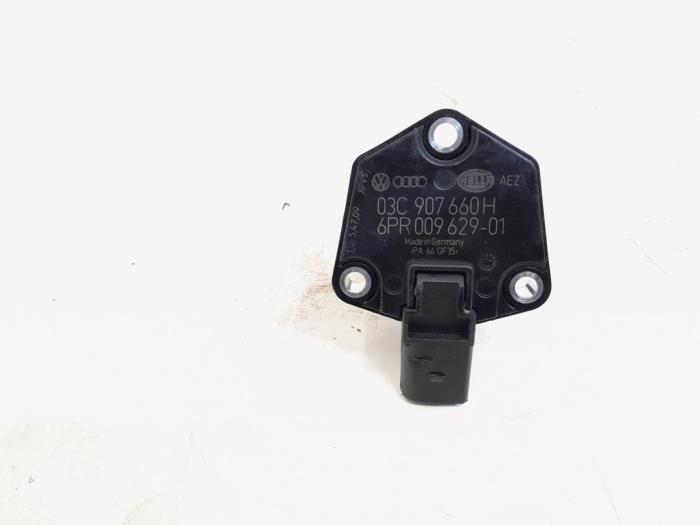 Gebruikte Olie niveau sensor Volkswagen Polo V (6R) 1.2 TSI Prijs € 24,95 Margeregeling aangeboden door GEJO Revisie & Onderdelen BV