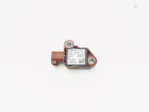 Gebruikte Airbag Sensor Landrover Range Rover Sport (LS) 2.7 TDV6 24V Prijs € 7,00 Margeregeling aangeboden door GEJO Revisie & Onderdelen BV