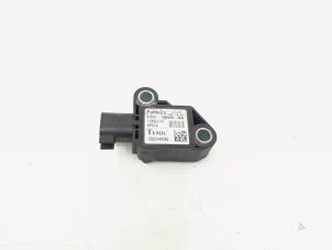 Gebruikte Airbag Sensor Landrover Range Rover Sport (LS) 2.7 TDV6 24V Prijs € 7,00 Margeregeling aangeboden door GEJO Revisie & Onderdelen BV