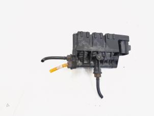 Gebruikte Luchtvering module Landrover Range Rover Sport (LS) 2.7 TDV6 24V Prijs € 49,95 Margeregeling aangeboden door GEJO Revisie & Onderdelen BV