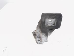 Gebruikte Motorrubber Landrover Range Rover Sport (LS) 2.7 TDV6 24V Prijs € 43,50 Margeregeling aangeboden door GEJO Revisie & Onderdelen BV