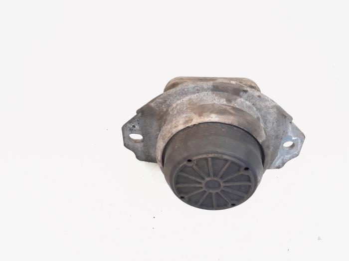 Gebruikte Motorrubber Landrover Range Rover Sport (LS) 2.7 TDV6 24V Prijs € 23,95 Margeregeling aangeboden door GEJO Revisie & Onderdelen BV