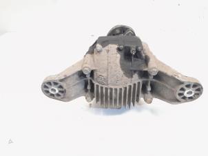 Gebruikte Differentieel achter Mercedes ML II (164/4JG) 3.0 ML-280 CDI 4-Matic V6 24V Prijs € 54,00 Margeregeling aangeboden door GEJO Revisie & Onderdelen BV