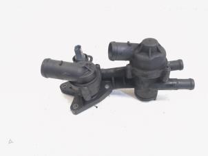 Gebruikte Thermostaathuis Volkswagen Golf Plus (5M1/1KP) 1.4 TSI 122 16V Prijs € 9,95 Margeregeling aangeboden door GEJO Revisie & Onderdelen BV