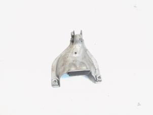 Gebruikte Motorsteun Audi A6 (C7) 2.0 TDI 16V Prijs € 9,00 Margeregeling aangeboden door GEJO Revisie & Onderdelen BV