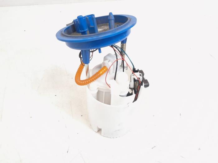 Gebruikte Tank element Pomp Audi A3 Limousine (8VS/8VM) 1.0 TFSI 12V Prijs € 14,00 Margeregeling aangeboden door GEJO Revisie & Onderdelen BV