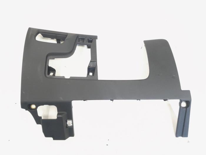 Gebruikte Dashboard deel Audi A3 Limousine (8VS/8VM) 1.0 TFSI 12V Prijs € 24,00 Margeregeling aangeboden door GEJO Revisie & Onderdelen BV