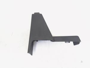 Gebruikte Steun (diversen) Audi A3 Sportback (8VA/8VF) 1.4 TFSI ACT Ultra 16V Prijs € 20,00 Margeregeling aangeboden door GEJO Revisie & Onderdelen BV