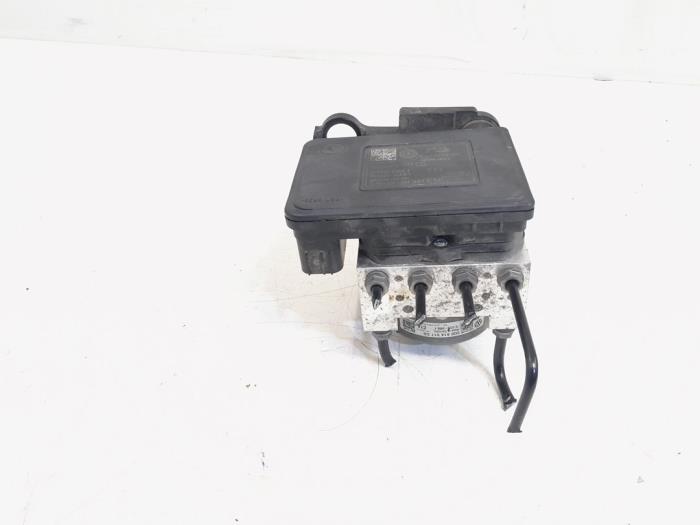 Gebruikte ABS Pomp Audi A3 Sportback (8VA/8VF) 1.4 TFSI ACT Ultra 16V Prijs € 44,99 Margeregeling aangeboden door GEJO Revisie & Onderdelen BV