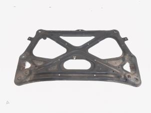 Gebruikte Subframe Audi A6 Avant (C7) 3.0 V6 24V TFSI Quattro Prijs € 23,00 Margeregeling aangeboden door GEJO Revisie & Onderdelen BV