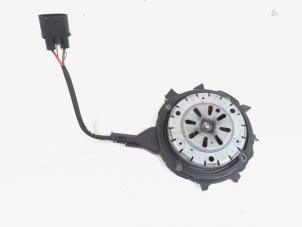 Gebruikte Koelvin module Audi A6 Avant (C7) 3.0 V6 24V TFSI Quattro Prijs € 100,00 Margeregeling aangeboden door GEJO Revisie & Onderdelen BV