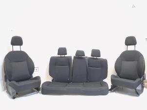 Gebruikte Bekleding Set (compleet) Peugeot 208 I (CA/CC/CK/CL) 1.2 Vti 12V PureTech Prijs € 299,00 Margeregeling aangeboden door GEJO Revisie & Onderdelen BV