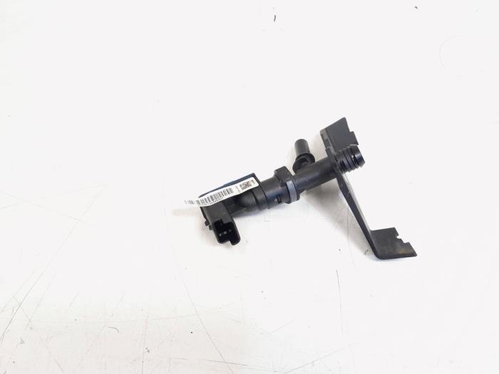 Gebruikte Sensor Remassistent Peugeot 208 I (CA/CC/CK/CL) 1.2 Vti 12V PureTech Prijs € 14,00 Margeregeling aangeboden door GEJO Revisie & Onderdelen BV
