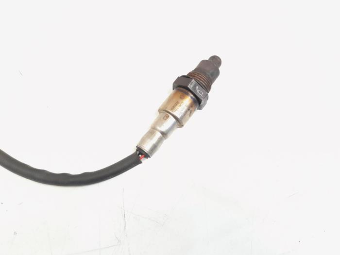 Lambda Sonde van een Peugeot 208 I (CA/CC/CK/CL) 1.2 Vti 12V PureTech 2018