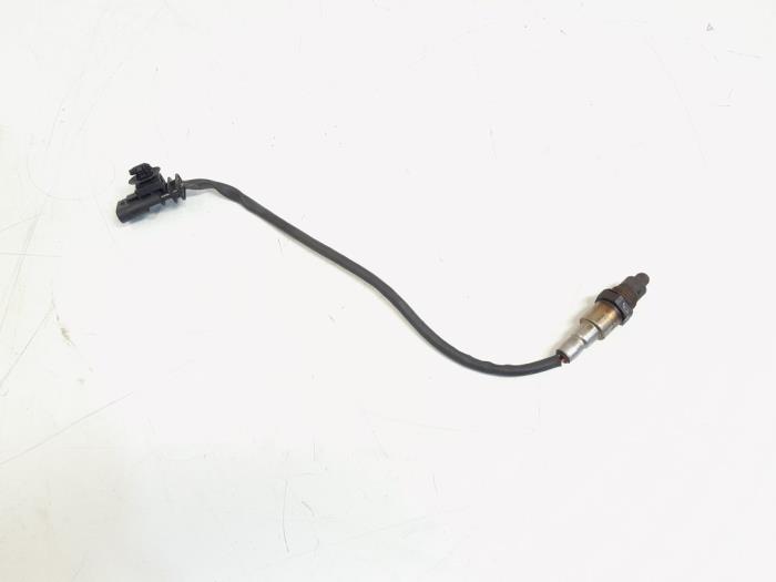 Lambda Sonde van een Peugeot 208 I (CA/CC/CK/CL) 1.2 Vti 12V PureTech 2018