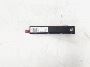 Gebruikte Antenne Versterker Volkswagen Tiguan (AD1) 2.0 TDI 16V BlueMotion Technology SCR Prijs € 10,00 Margeregeling aangeboden door GEJO Revisie & Onderdelen BV