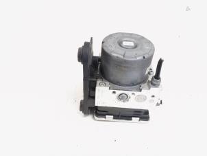 Gebruikte ABS Pomp Volkswagen Tiguan (AD1) 2.0 TDI 16V BlueMotion Technology SCR Prijs € 38,00 Margeregeling aangeboden door GEJO Revisie & Onderdelen BV