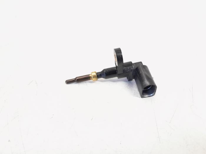 Gebruikte Temperatuursensor Motor Volkswagen Tiguan (AD1) 2.0 TDI 16V BlueMotion Technology SCR Prijs € 12,00 Margeregeling aangeboden door GEJO Revisie & Onderdelen BV
