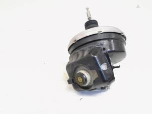 Gebruikte Rembooster Audi A4 Avant (B8) 3.0 TDI 245 V6 24V Quattro Prijs € 28,00 Margeregeling aangeboden door GEJO Revisie & Onderdelen BV