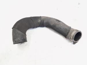 Gebruikte Intercooler Slang Audi A4 Avant (B8) 3.0 TDI 245 V6 24V Quattro Prijs € 40,00 Margeregeling aangeboden door GEJO Revisie & Onderdelen BV