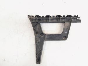 Gebruikte Bumpersteun links-achter Audi A4 Avant (B8) 3.0 TDI 245 V6 24V Quattro Prijs € 2,00 Margeregeling aangeboden door GEJO Revisie & Onderdelen BV