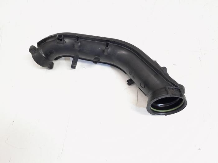 Gebruikte Intercooler Buis Volkswagen Passat Variant (365) 1.4 TSI 16V Prijs € 7,00 Margeregeling aangeboden door GEJO Revisie & Onderdelen BV