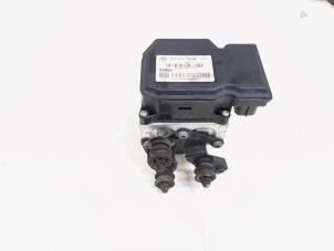 Gebruikte ABS Pomp Volkswagen Passat Variant (365) 1.4 TSI 16V Prijs € 120,00 Margeregeling aangeboden door GEJO Revisie & Onderdelen BV
