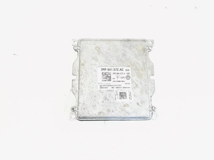 Gebruikte Xenon module Audi A3 Limousine (8VS/8VM) 1.0 TFSI 12V Prijs € 120,00 Margeregeling aangeboden door GEJO Revisie & Onderdelen BV