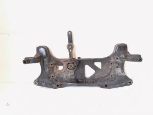 Gebruikte Subframe Volkswagen Jetta IV (162/16A) 1.2 TSI Prijs € 149,00 Margeregeling aangeboden door GEJO Revisie & Onderdelen BV