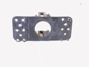 Gebruikte Pdc houder Volkswagen Jetta IV (162/16A) 1.2 TSI Prijs € 6,00 Margeregeling aangeboden door GEJO Revisie & Onderdelen BV