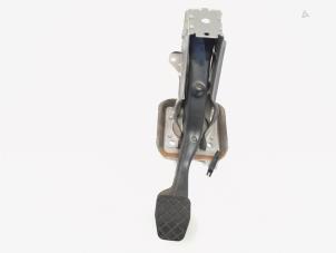 Gebruikte Rempedaal Volkswagen Passat CC (357) 1.8 TSI 16V Prijs € 18,95 Margeregeling aangeboden door GEJO Revisie & Onderdelen BV