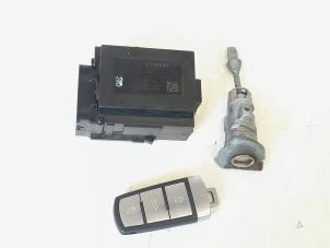 Gebruikte Slotenset Volkswagen Passat CC (357) 1.8 TSI 16V Prijs € 60,00 Margeregeling aangeboden door GEJO Revisie & Onderdelen BV