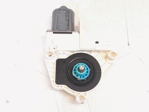 Gebruikte Motor electrisch raam Audi A4 Avant (B8) 2.0 TDI 16V Prijs € 1,00 Margeregeling aangeboden door GEJO Revisie & Onderdelen BV