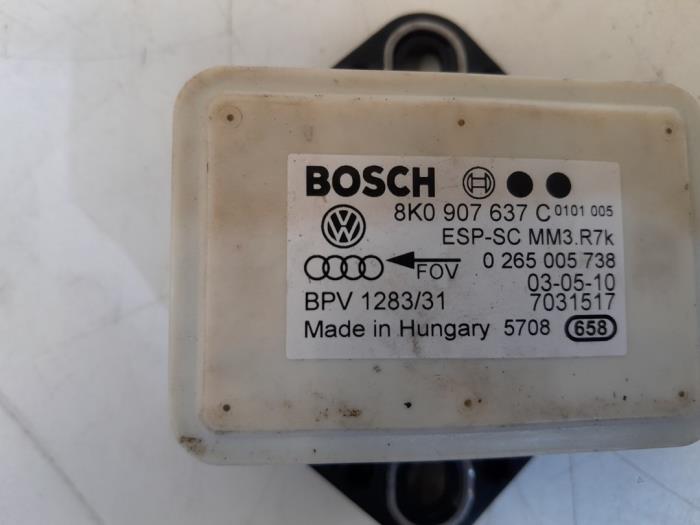 Esp Duo Sensor van een Audi A4 Avant (B8) 2.0 TDI 16V 2010