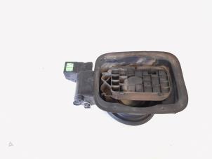 Gebruikte Tank Klep BMW X1 (E84) sDrive 18d 2.0 16V Prijs € 15,00 Margeregeling aangeboden door GEJO Revisie & Onderdelen BV