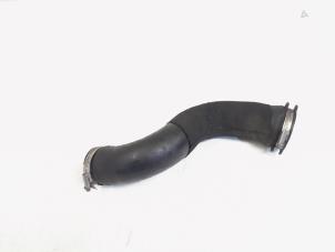 Gebruikte Intercooler Slang Audi A4 Avant (B8) 2.0 TFSI 16V Quattro Prijs € 9,00 Margeregeling aangeboden door GEJO Revisie & Onderdelen BV