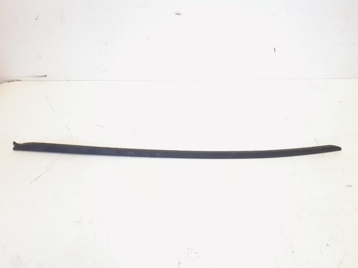 Gebruikte Diversen Audi A4 Avant (B8) 2.0 TFSI 16V Quattro Prijs € 3,50 Margeregeling aangeboden door GEJO Revisie & Onderdelen BV
