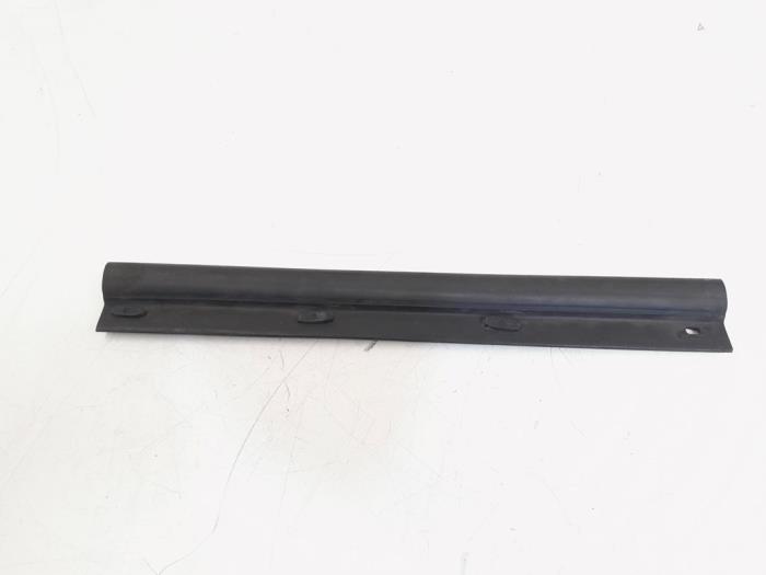 Gebruikte Diversen Audi A4 Avant (B8) 2.0 TFSI 16V Quattro Prijs € 4,00 Margeregeling aangeboden door GEJO Revisie & Onderdelen BV