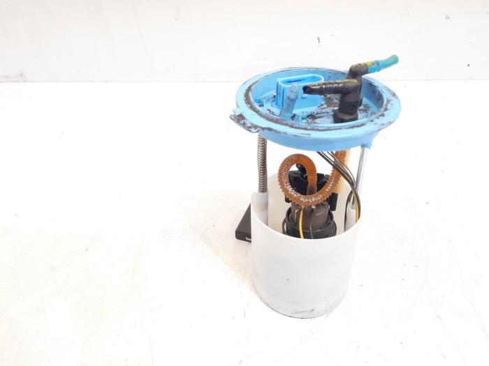 Gebruikte Tank element Pomp Volkswagen Golf VI Variant (AJ5/1KA) 1.4 TSI 122 16V Prijs € 7,00 Margeregeling aangeboden door GEJO Revisie & Onderdelen BV