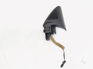 Gebruikte Luidspreker Volkswagen Passat CC (357) 1.8 TSI 16V Prijs € 6,00 Margeregeling aangeboden door GEJO Revisie & Onderdelen BV