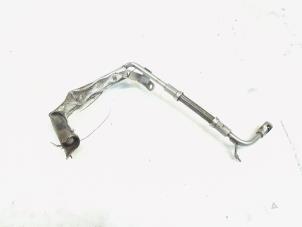 Gebruikte Oliedruk Leiding Volkswagen Golf V (1K1) 2.0 GTI 16V Prijs € 16,00 Margeregeling aangeboden door GEJO Revisie & Onderdelen BV