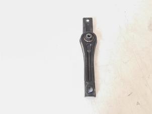 Gebruikte Motorsteun Audi A3 Limousine (8VS/8VM) 1.6 TDI Ultra 16V Prijs € 8,99 Margeregeling aangeboden door GEJO Revisie & Onderdelen BV