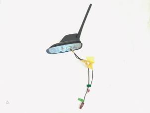 Gebruikte Antenne Volkswagen Golf V (1K1) 1.4 TSI 122 16V Prijs € 44,95 Margeregeling aangeboden door GEJO Revisie & Onderdelen BV