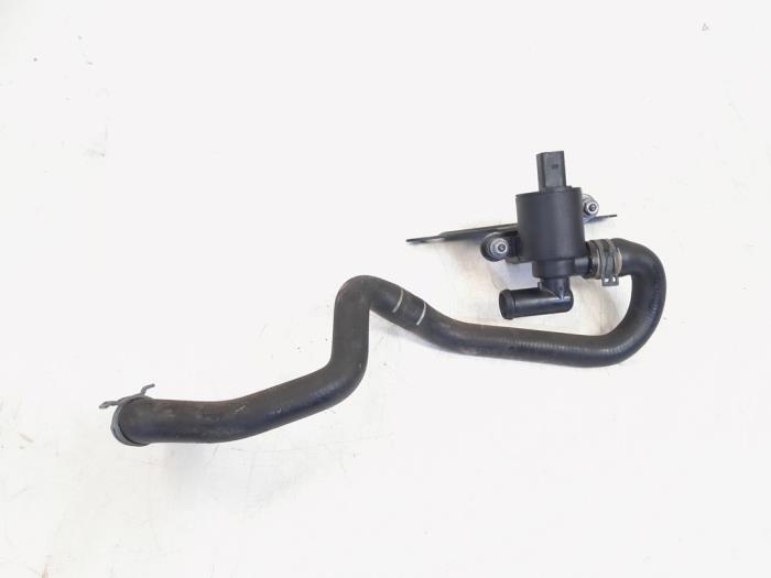 Gebruikte Magneetkoppeling waterpomp Audi A5 (8T3) 2.0 TFSI 16V Quattro Prijs € 34,00 Margeregeling aangeboden door GEJO Revisie & Onderdelen BV