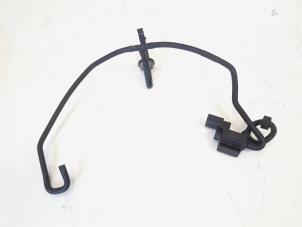 Gebruikte Overdrukklep Turbo Volkswagen Golf V (1K1) 1.4 GT 16V Prijs € 18,00 Margeregeling aangeboden door GEJO Revisie & Onderdelen BV