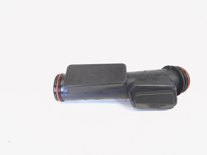 Gebruikte Intercooler Buis Volkswagen Golf V (1K1) 1.4 GT 16V Prijs € 7,00 Margeregeling aangeboden door GEJO Revisie & Onderdelen BV