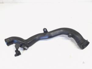 Gebruikte Intercooler Buis Volkswagen Golf V (1K1) 1.4 GT 16V Prijs € 14,00 Margeregeling aangeboden door GEJO Revisie & Onderdelen BV