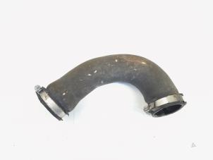 Gebruikte Intercooler Slang Audi A4 Avant (B8) 1.8 TFSI 16V Prijs € 9,00 Margeregeling aangeboden door GEJO Revisie & Onderdelen BV